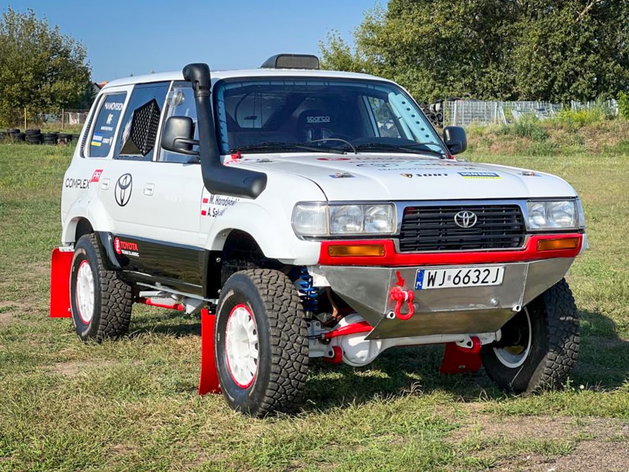 Klasyczny Land Cruiser wystartuje w Dakarze