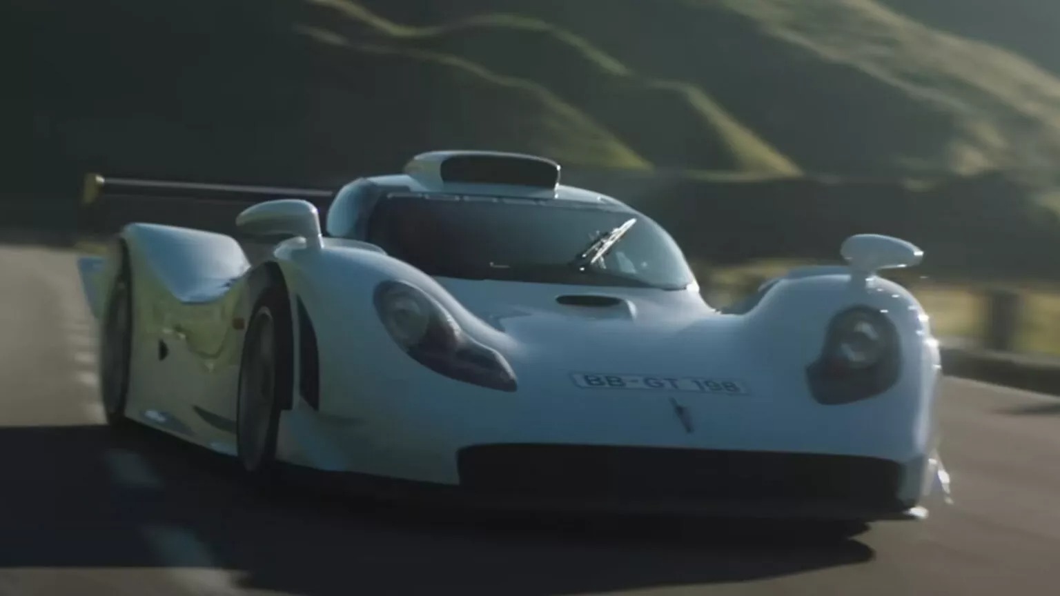 Porsche 911 GT1 Strassenversion opuściło muzeum
