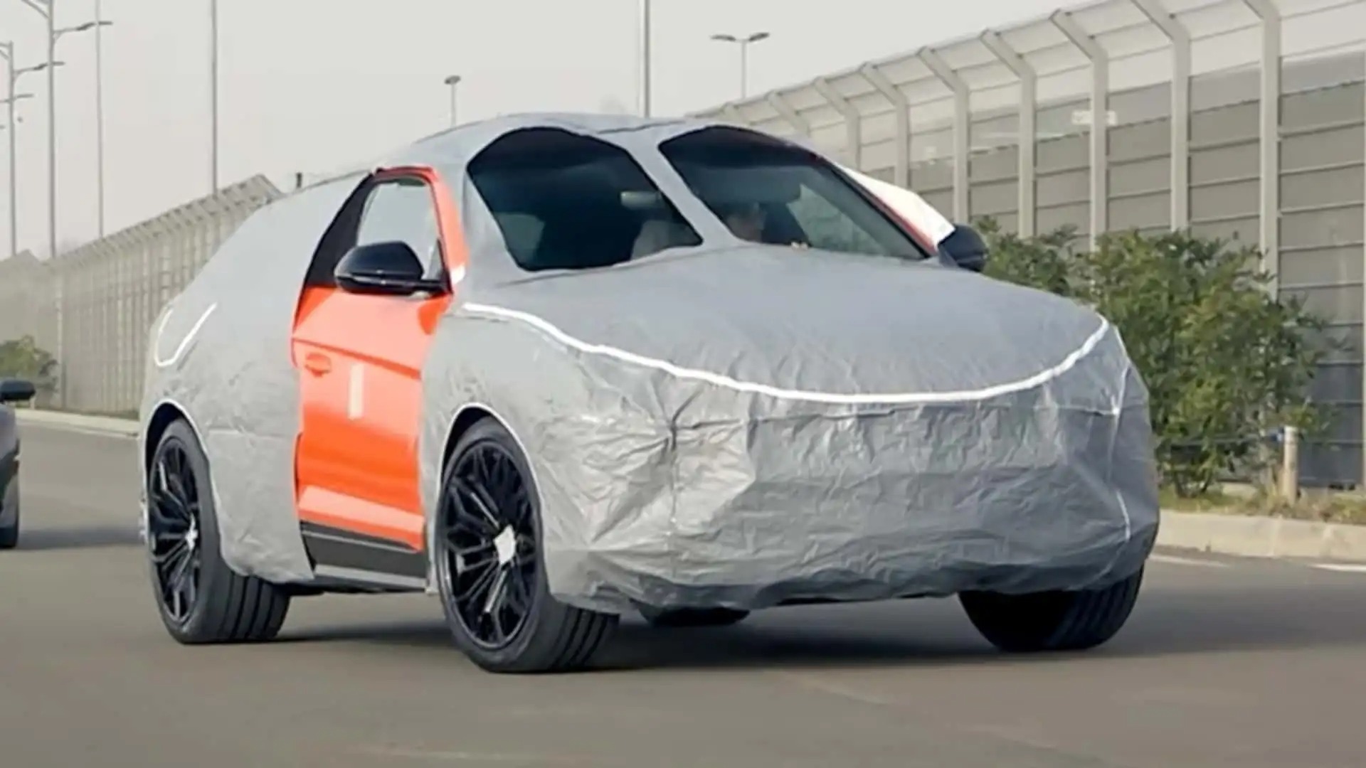 Dziwny kamuflaż Lamborghini