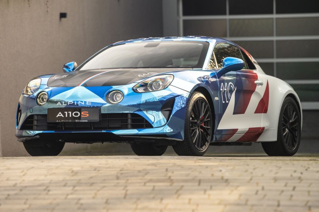 Alpine A110 w unikalnym malowaniu