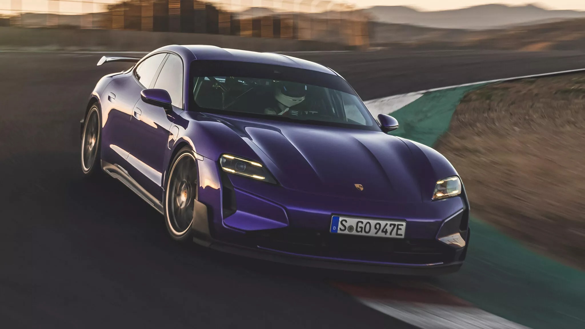 Porsche Taycan Turbo GT z rekordem
