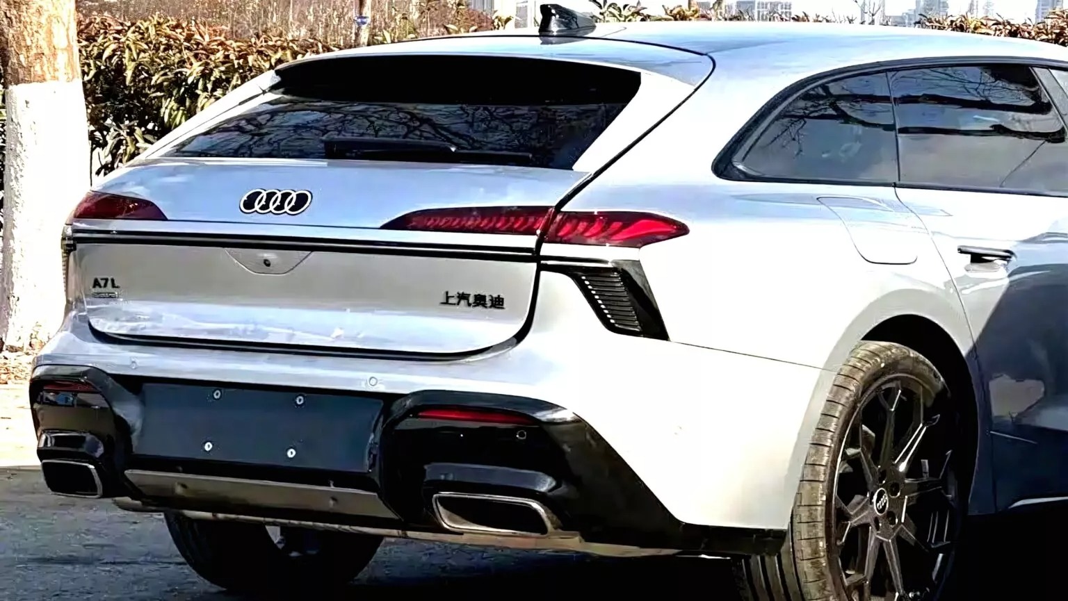 Najdłuższe kombi Audi?