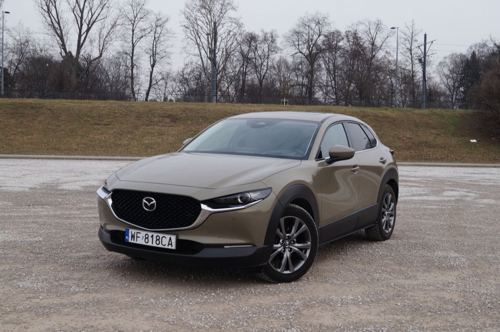 Mazda CX-30 E-SKYACTIV-X AWD Takumi 2,0 186 KM - Jedno z ostatnich takich rozwiązań