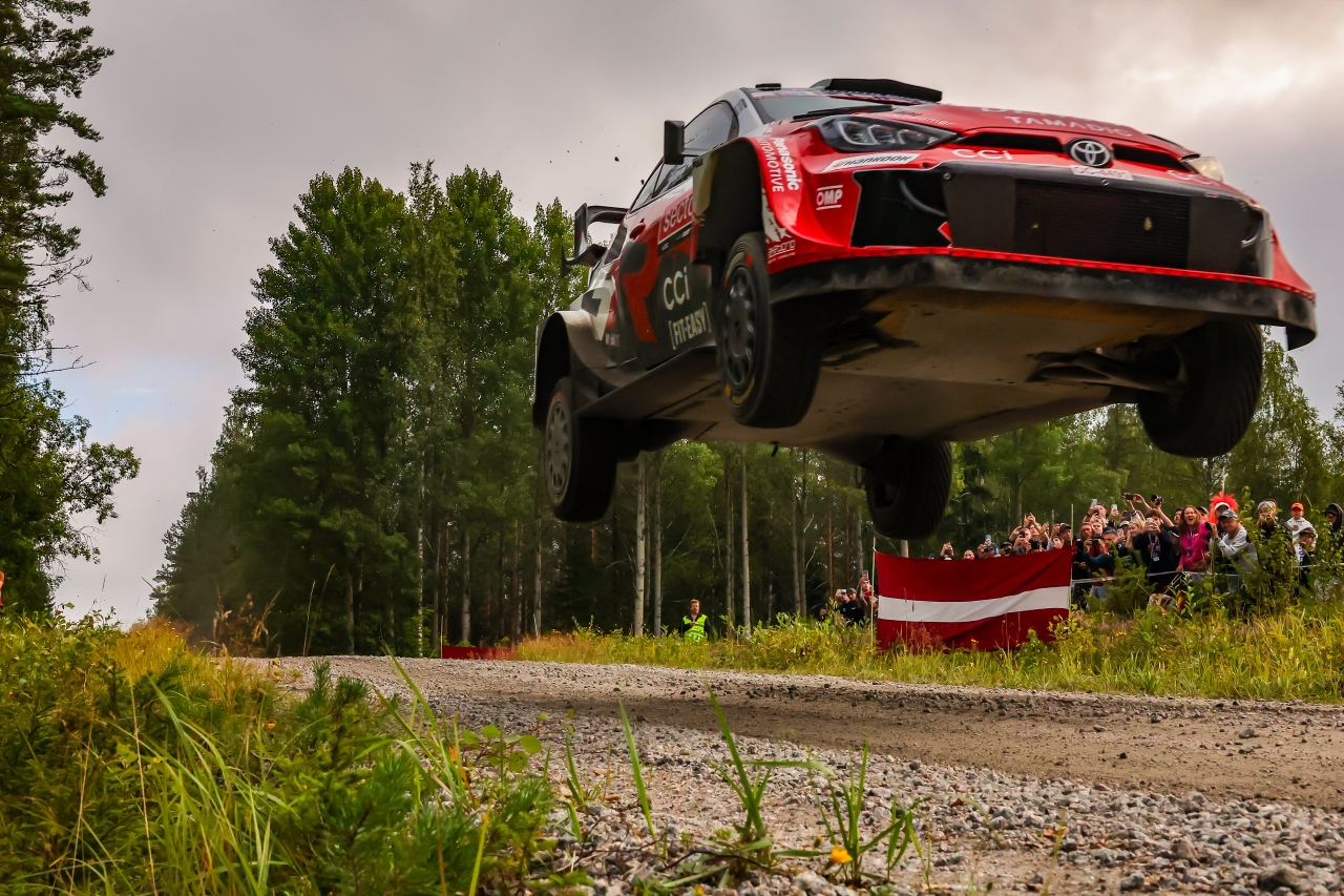 Rajd Finlandii - całe podium dla Toyoty