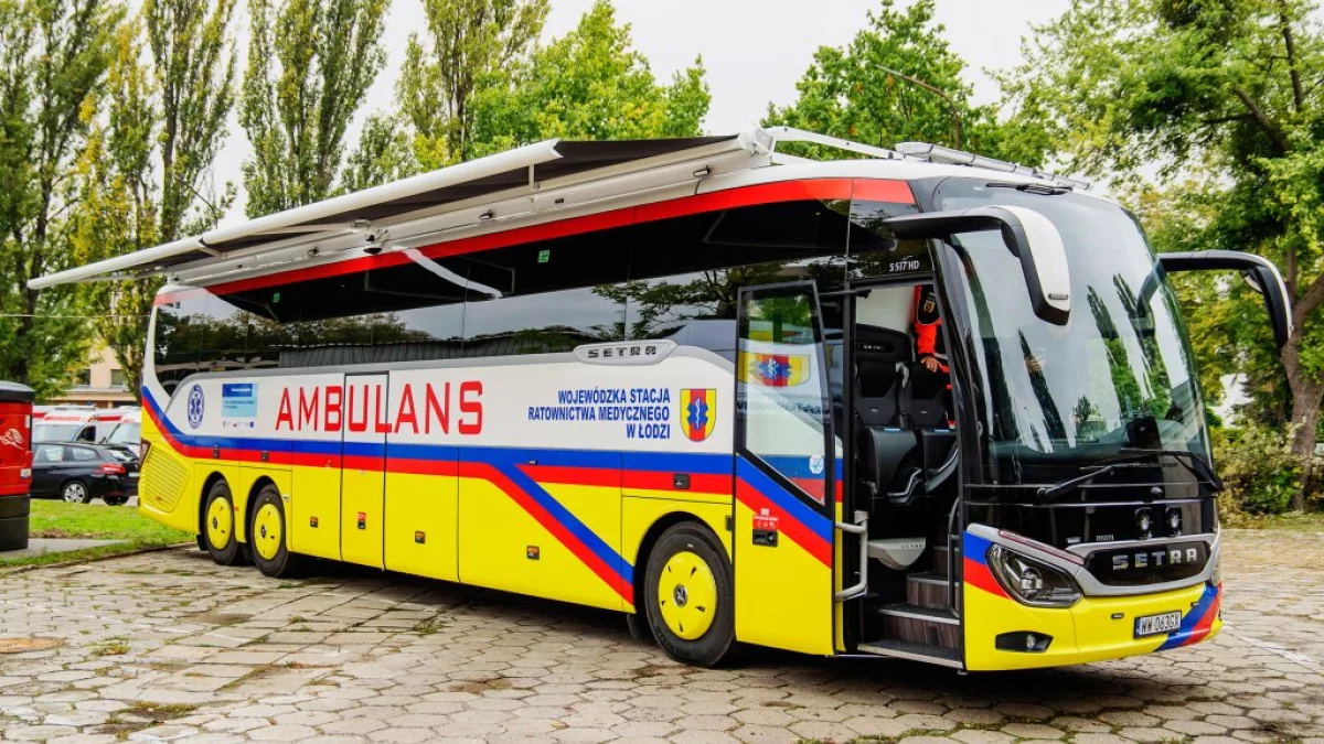Pierwszy w Polsce autobus-ambulans