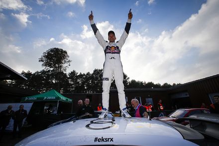 Mattias Ekstr&ouml;m mistrzem świata FIA w rallycrossie