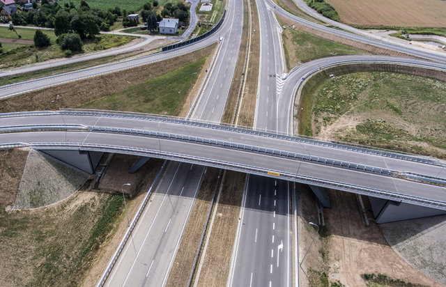 Pierwsza cała autostrada w Polsce jest gotowa do użytku