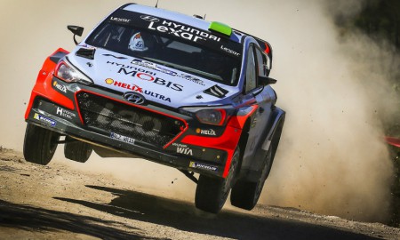 Hayden Paddon triumfuje w Argentynie