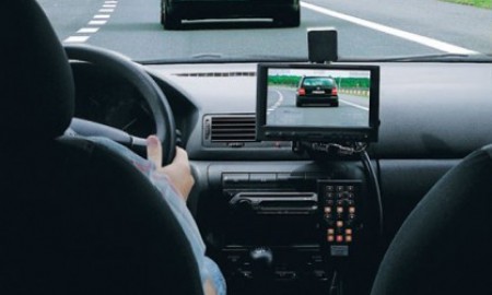 Wideorejestratory jazdy sposobem na drogowych oszustów