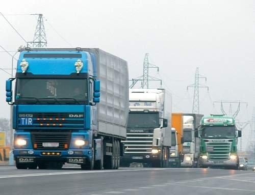 Branża transportowa jeździ w leasingu
