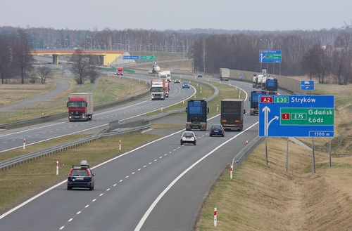 Polskie drogi coraz bezpieczniejsze