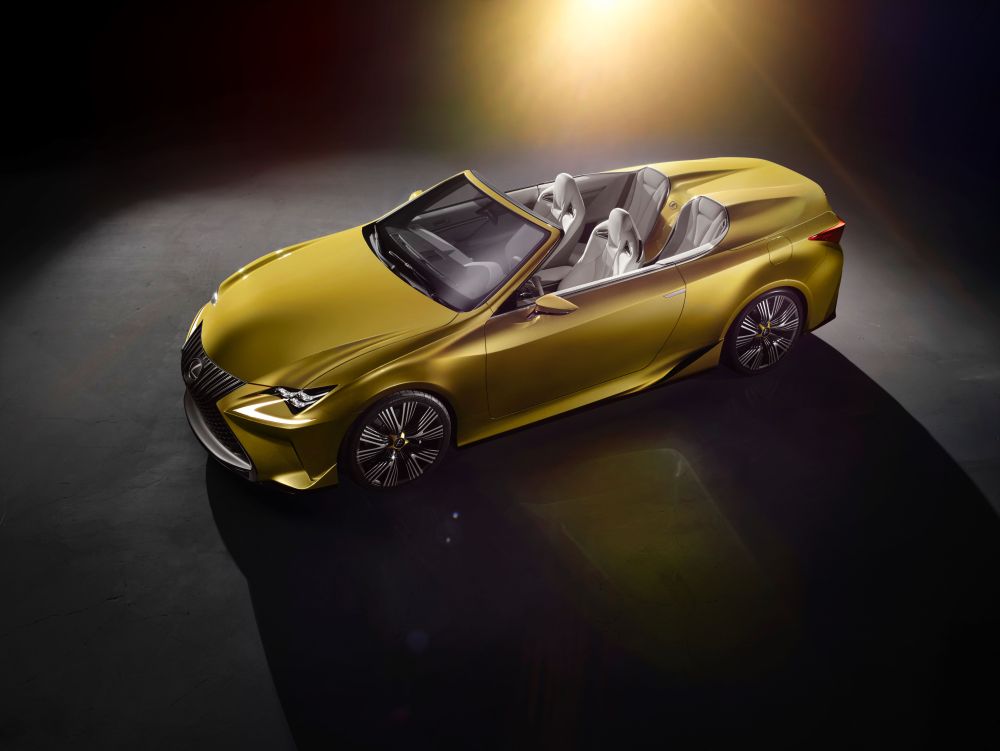 Debiut koncepcyjnego Lexusa LF-C2