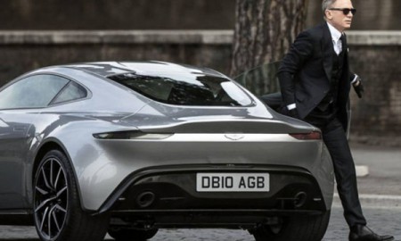 Czy Bonda stać na ubezpieczenie swoich samochodów?