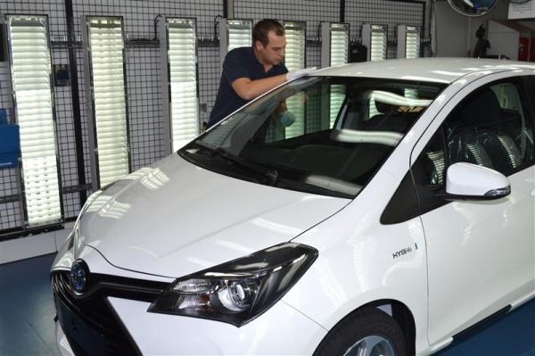 200-tysięczny hybrydowy Yaris
