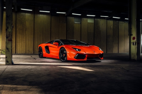 Lamborghini Aventador LP700-4 &ndash; Symfonia dźwięk&oacute;w