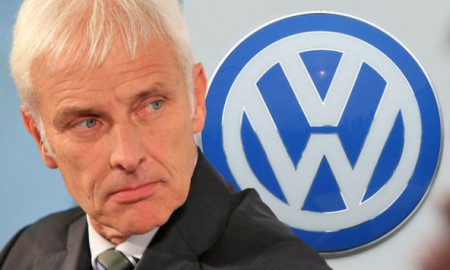 Matthias M&uuml;ller pociesza załogę