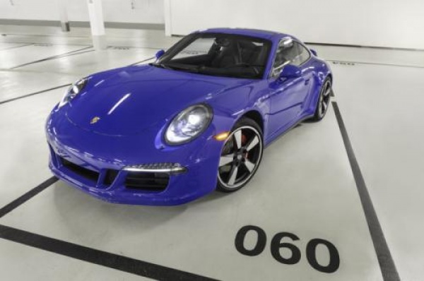 Porsche 911 GTS Club Coupe &ndash; Klub 60