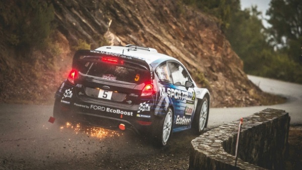 Latvala prowadzi na Korsyce