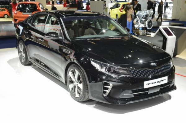 Kia Optima kombi w 2016 roku