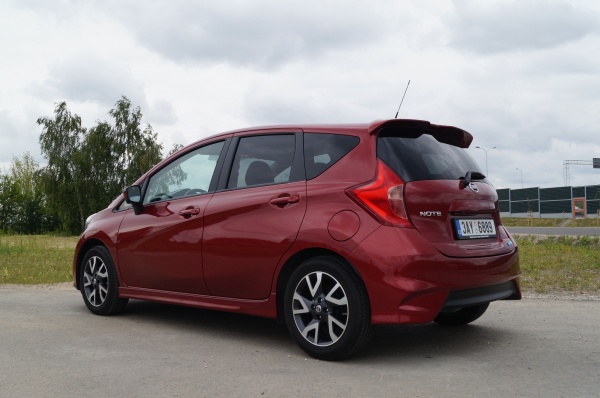 Nissan Note 1.2 Acenta (80 KM) - Pozory mogą mylić...