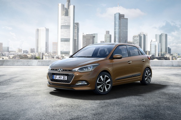 Hyundai i20 w warszawskich szkołach jazdy