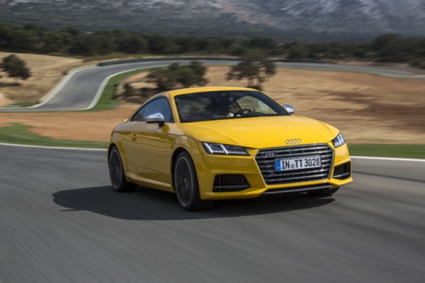Audi TTS Samochodem Roku Playboya 2015