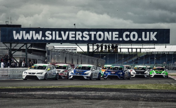 Seat Leon Eurocup na Silverstone