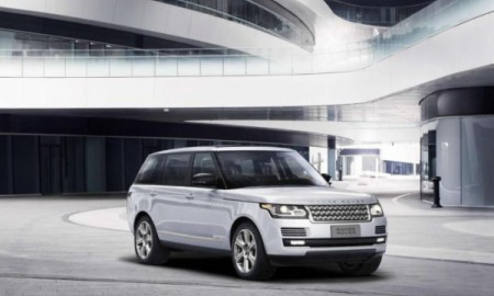 Range Rover godny kr&oacute;lowej