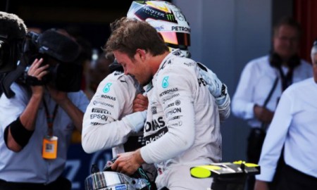 Hamilton z pole position w Monte Carlo