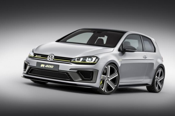 VW Golf R400 w produkcji