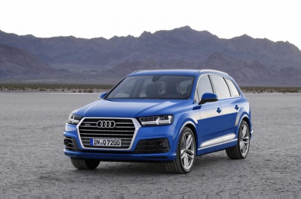 Audi SQ7 za rok