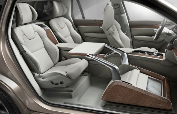 Volvo XC90 Excellence – Business class