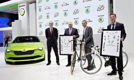 Skoda na zielonych koszulkach Tour de France i La Vuelta