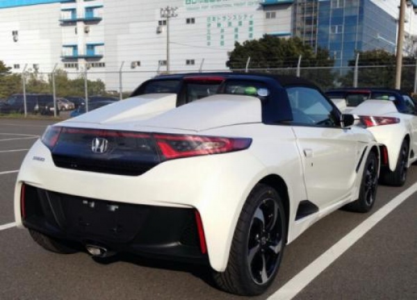 Honda S660 w wersji produkcyjnej
