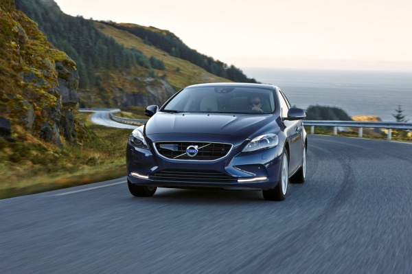 Volvo tylko z własnymi silnikami